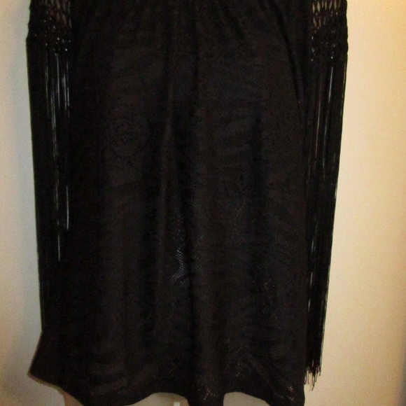 Sky Off Shoulder Fringe Black Top Lace NWT Sexy - Picture 2 of 4